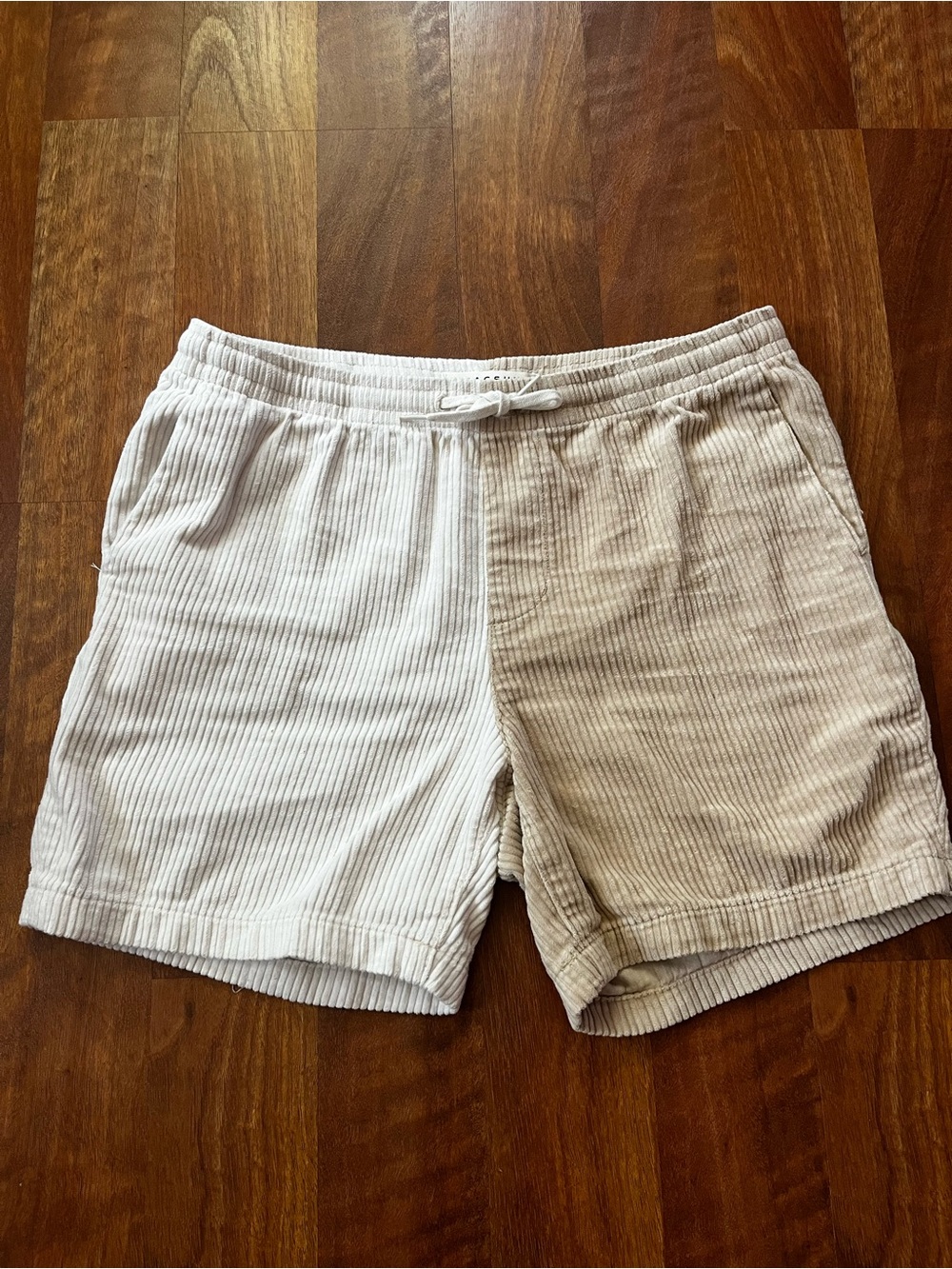 Like New PacSun corduroy shorts